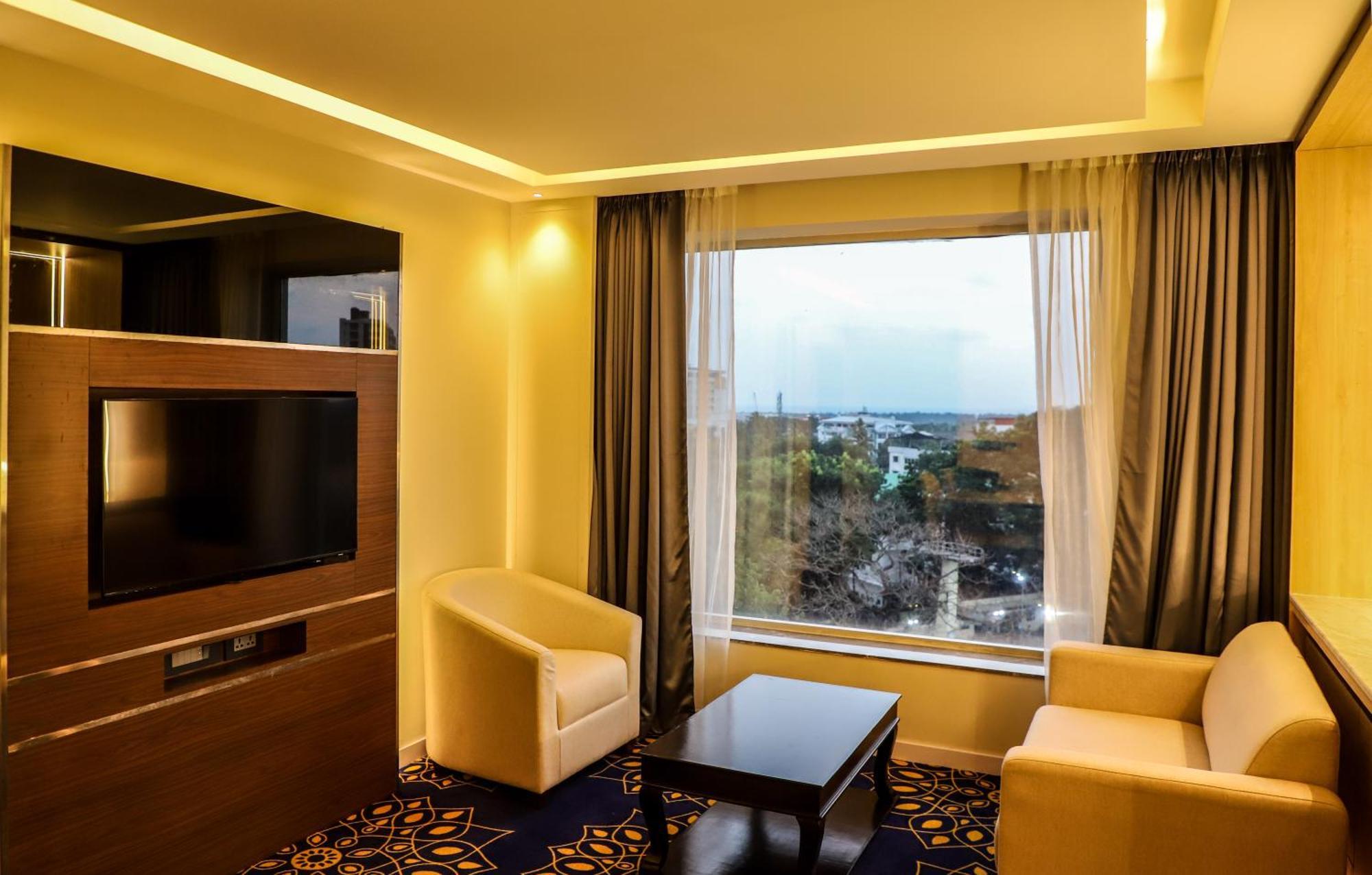 Hotel The Sea View, Mangalore Eksteriør bilde
